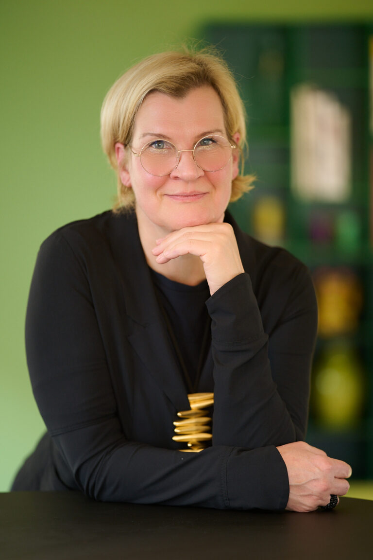 Bender Christine Bender